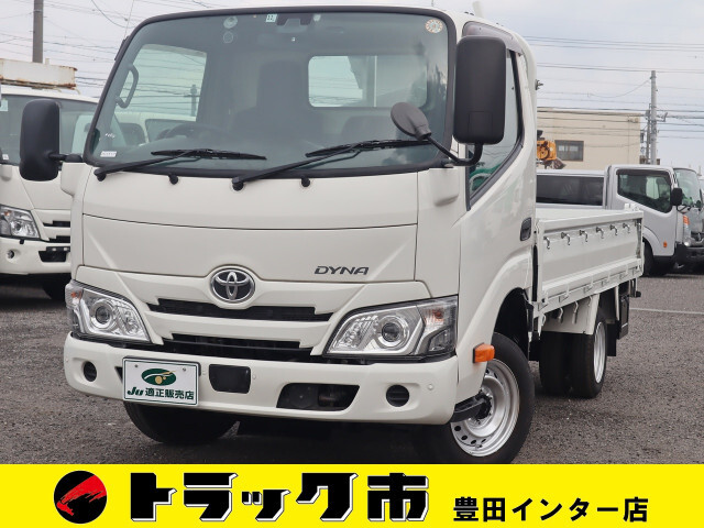 TOYOTA DYNA 2021