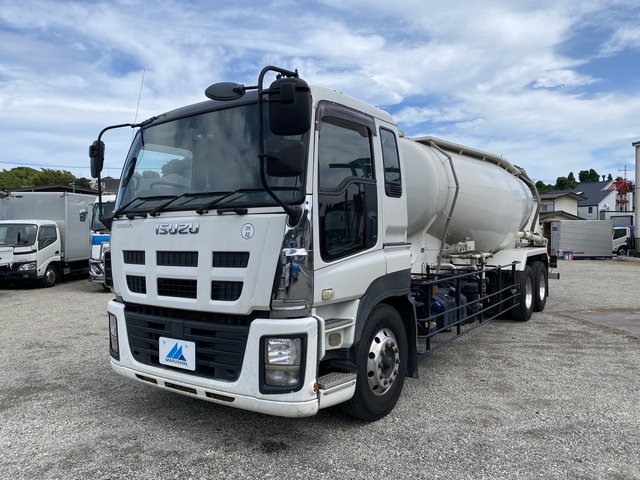 ISUZU GIGA 2014