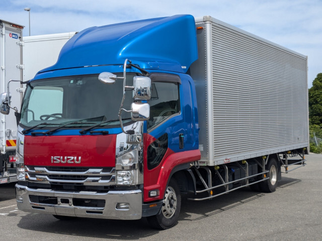 ISUZU FORWARD JUSTON 2018