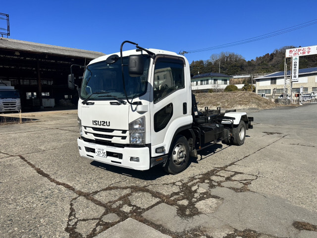 ISUZU FORWARD JUSTON 2017