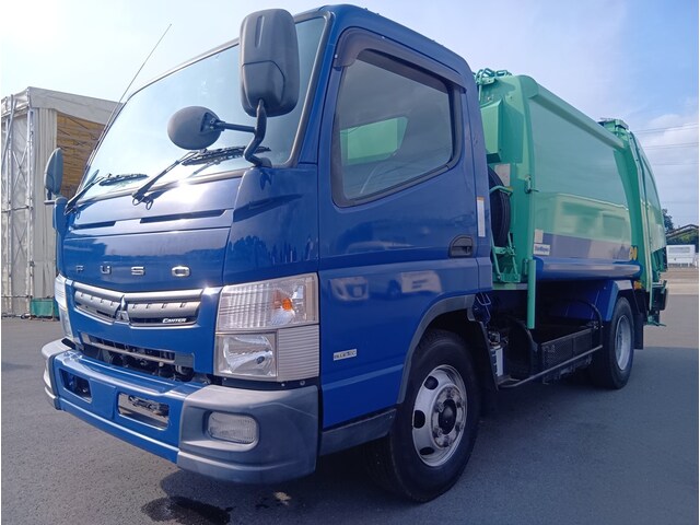 MITSUBISHI CANTER GUTS 2015