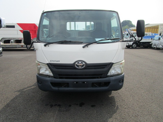 TOYOTA DYNA 2012