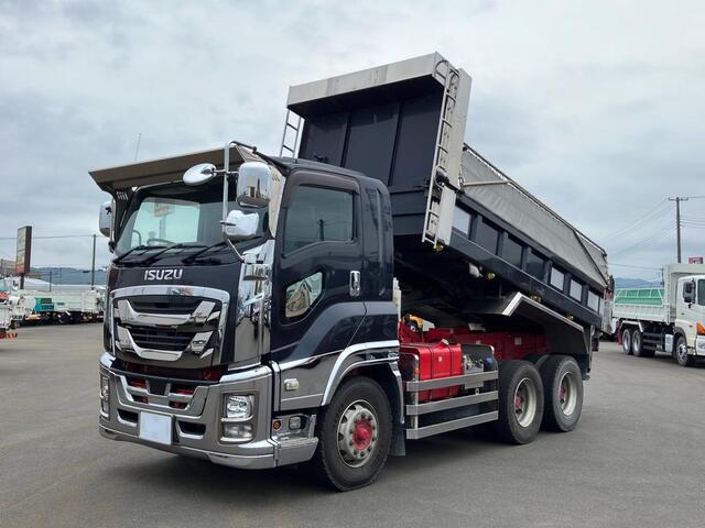 ISUZU GIGA 2017