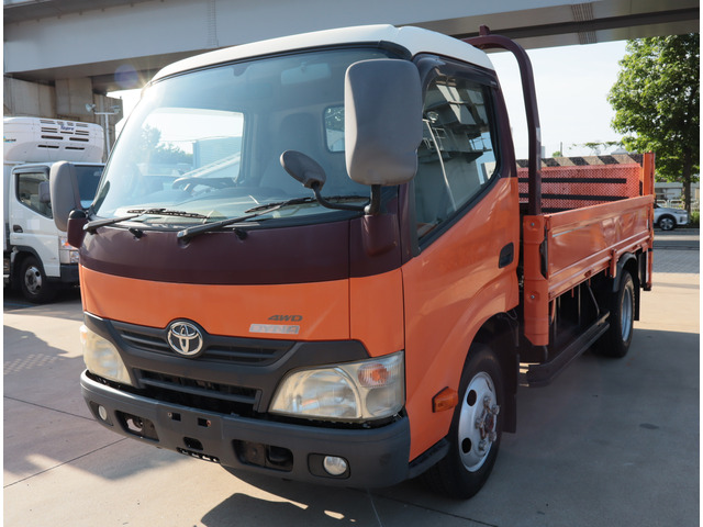 TOYOTA DYNA 2012