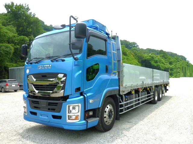 ISUZU GIGA 2022