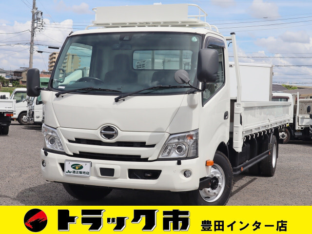 HINO DUTRO 2021