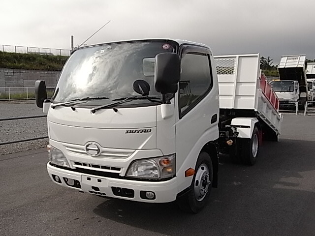 HINO DUTRO 2015