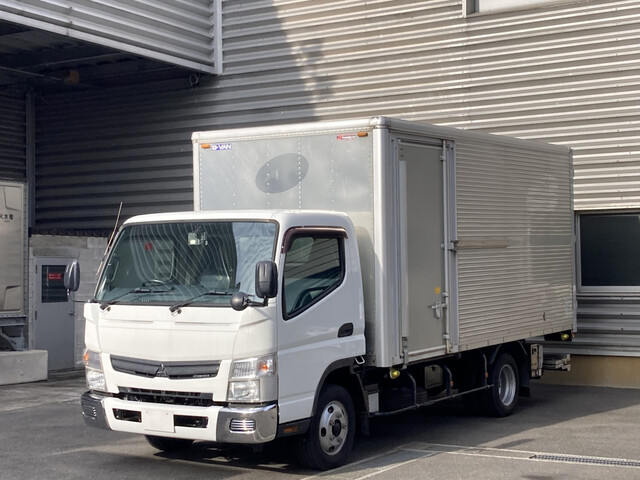MITSUBISHI CANTER GUTS 2013