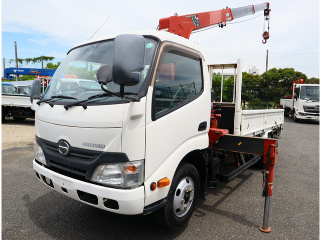 HINO DUTRO 2013