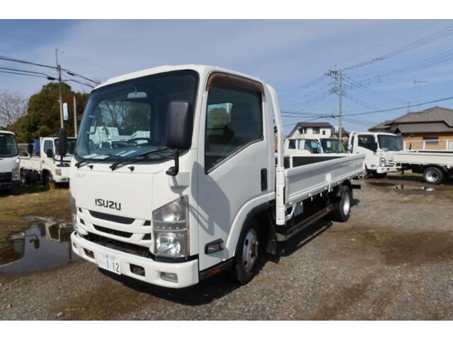 ISUZU ELF UT 2015