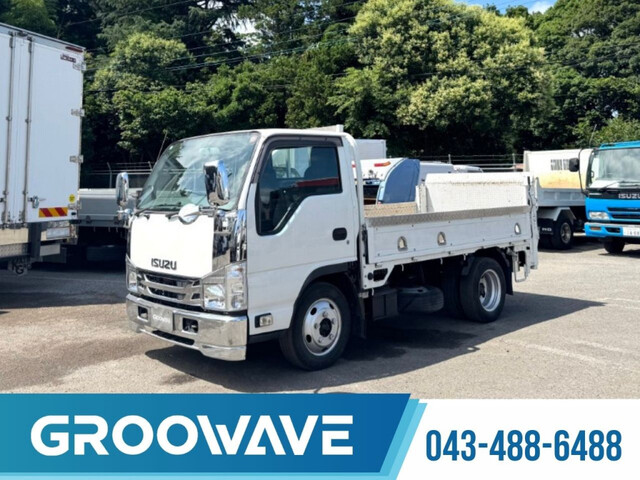 ISUZU ELF UT 2017