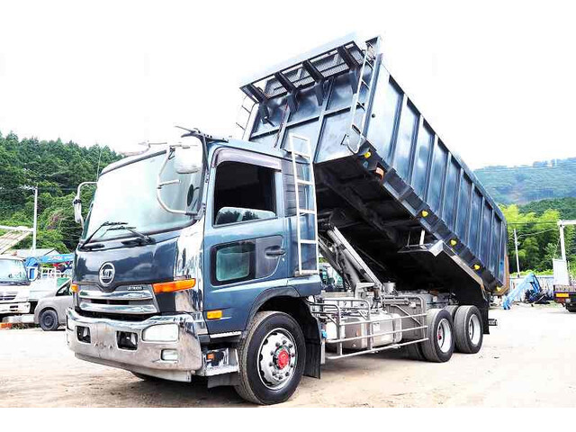 UD CONDOR S 2012