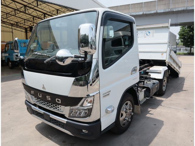 MITSUBISHI CANTER GUTS 2022