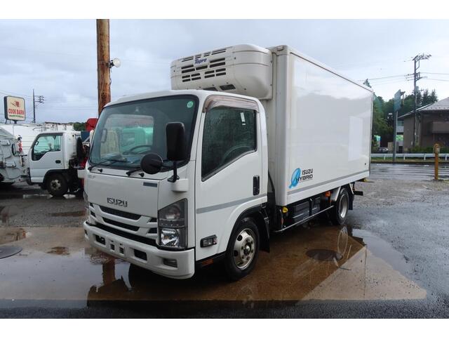 ISUZU ELF UT 2018