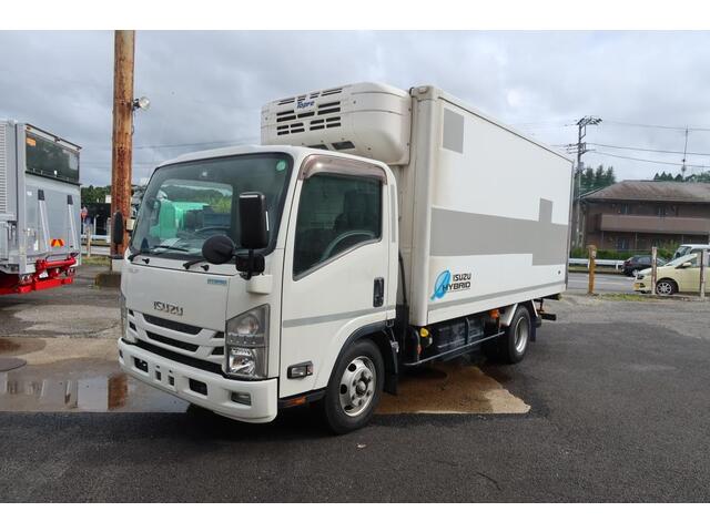 ISUZU ELF UT 2017