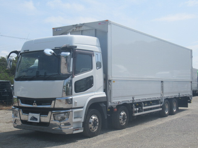 MITSUBISHI SUPER GREAT 2019