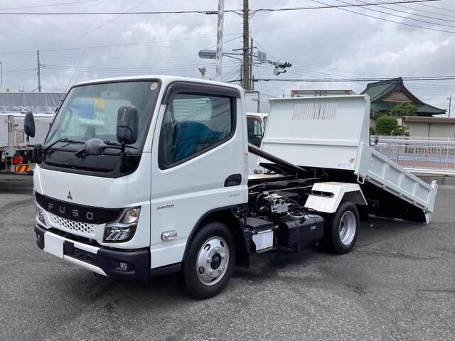 MITSUBISHI CANTER GUTS 2023