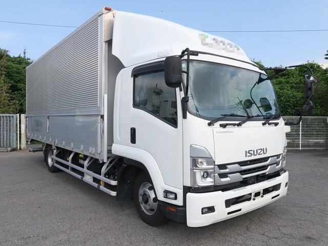 ISUZU FORWARD JUSTON 2021