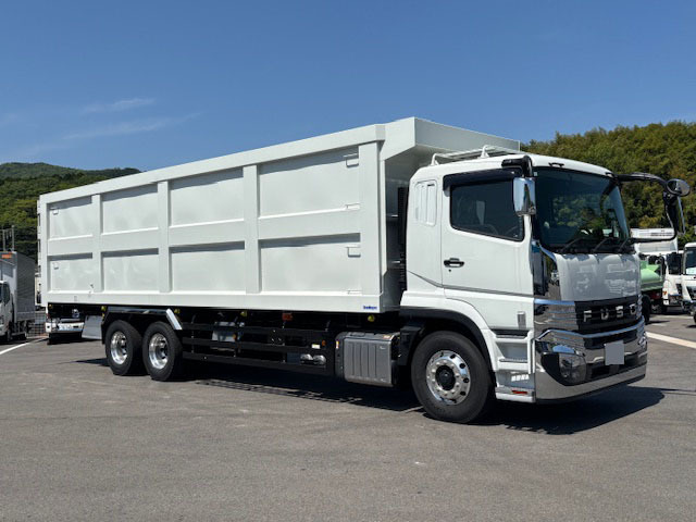 MITSUBISHI SUPER GREAT 2025