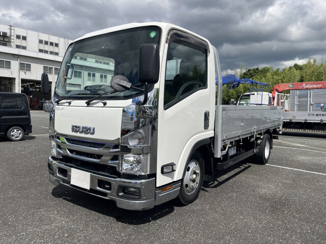 ISUZU ELF UT 2019