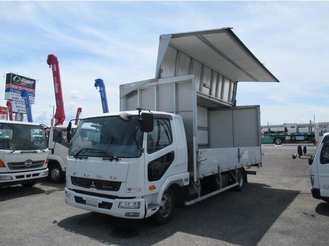 MITSUBISHI FIGHTER MIGNON 2016