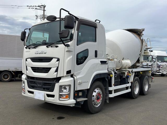 ISUZU GIGA 2021