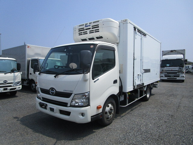 HINO DUTRO 2018