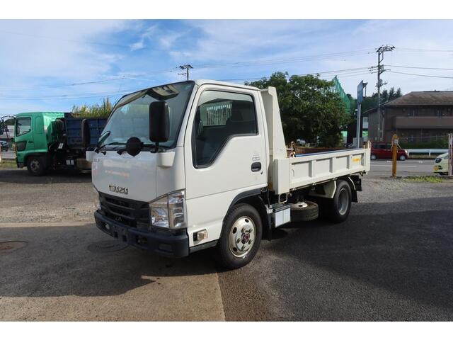 ISUZU ELF UT 2019