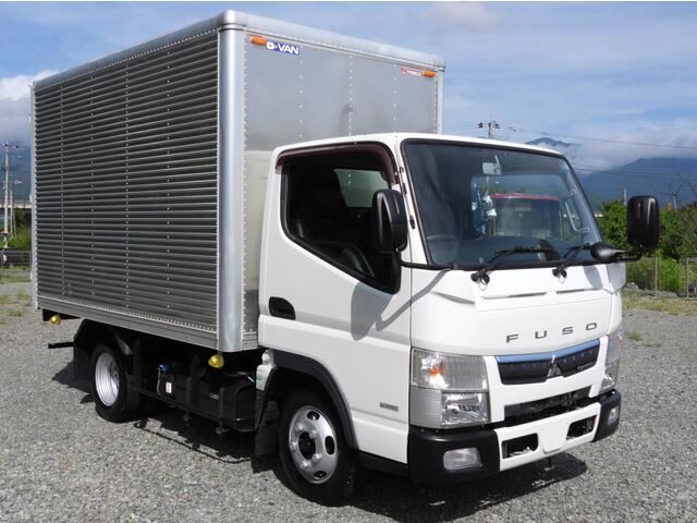 MITSUBISHI CANTER GUTS 2017