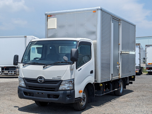 HINO DUTRO 2018