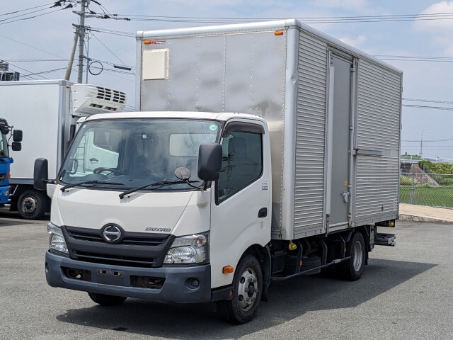 HINO DUTRO 2018