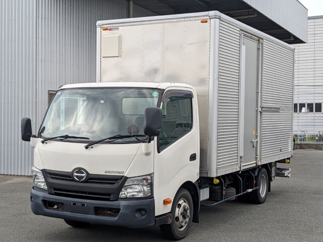 HINO DUTRO 2018
