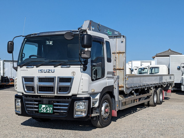 ISUZU GIGA 2014