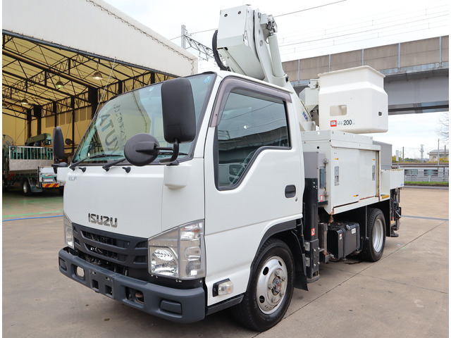 ISUZU ELF UT 2018